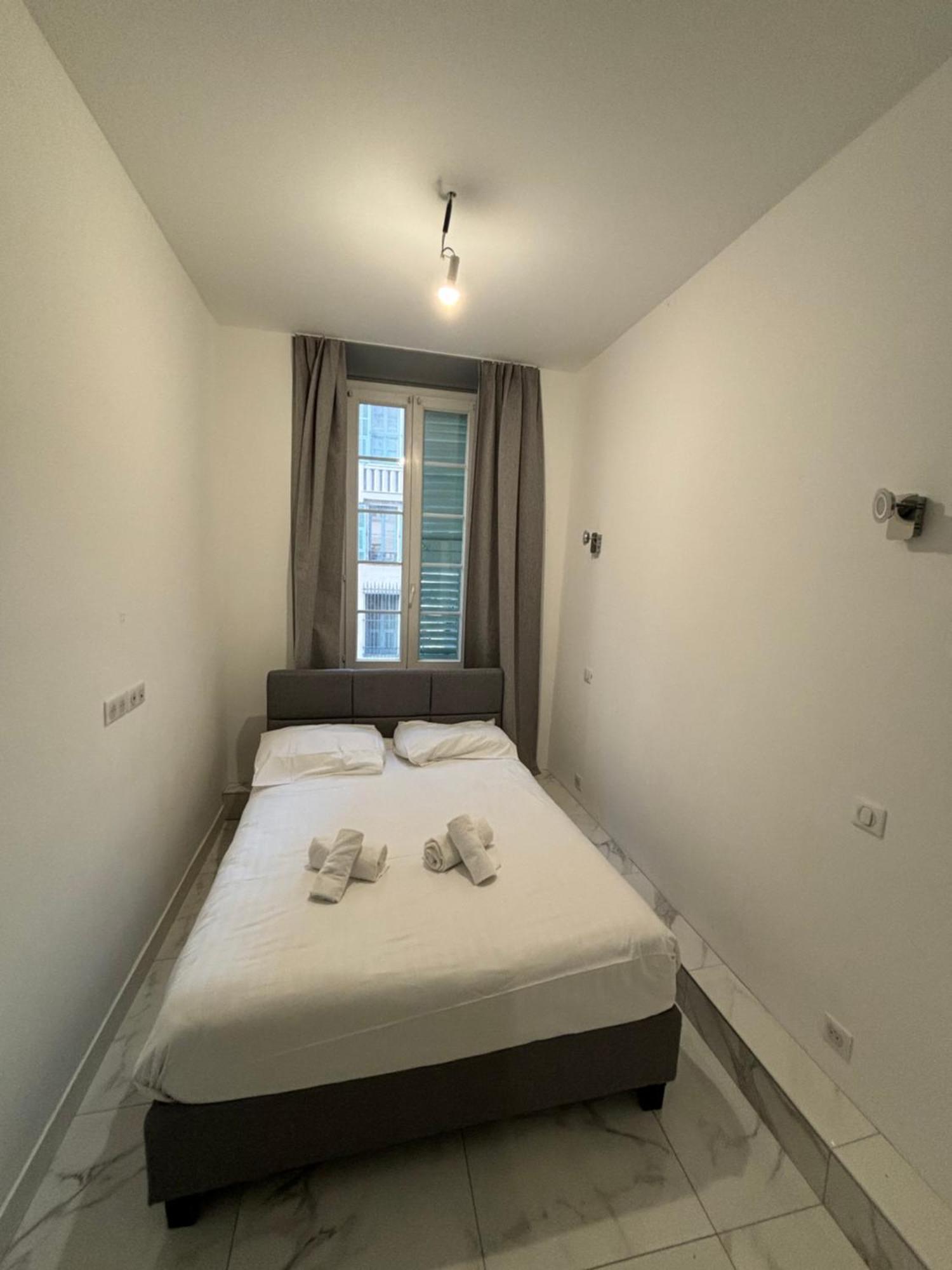 Appartement 4 Couchages Idealement Place Promenade Des Anglais / Cours Saleya ニース エクステリア 写真